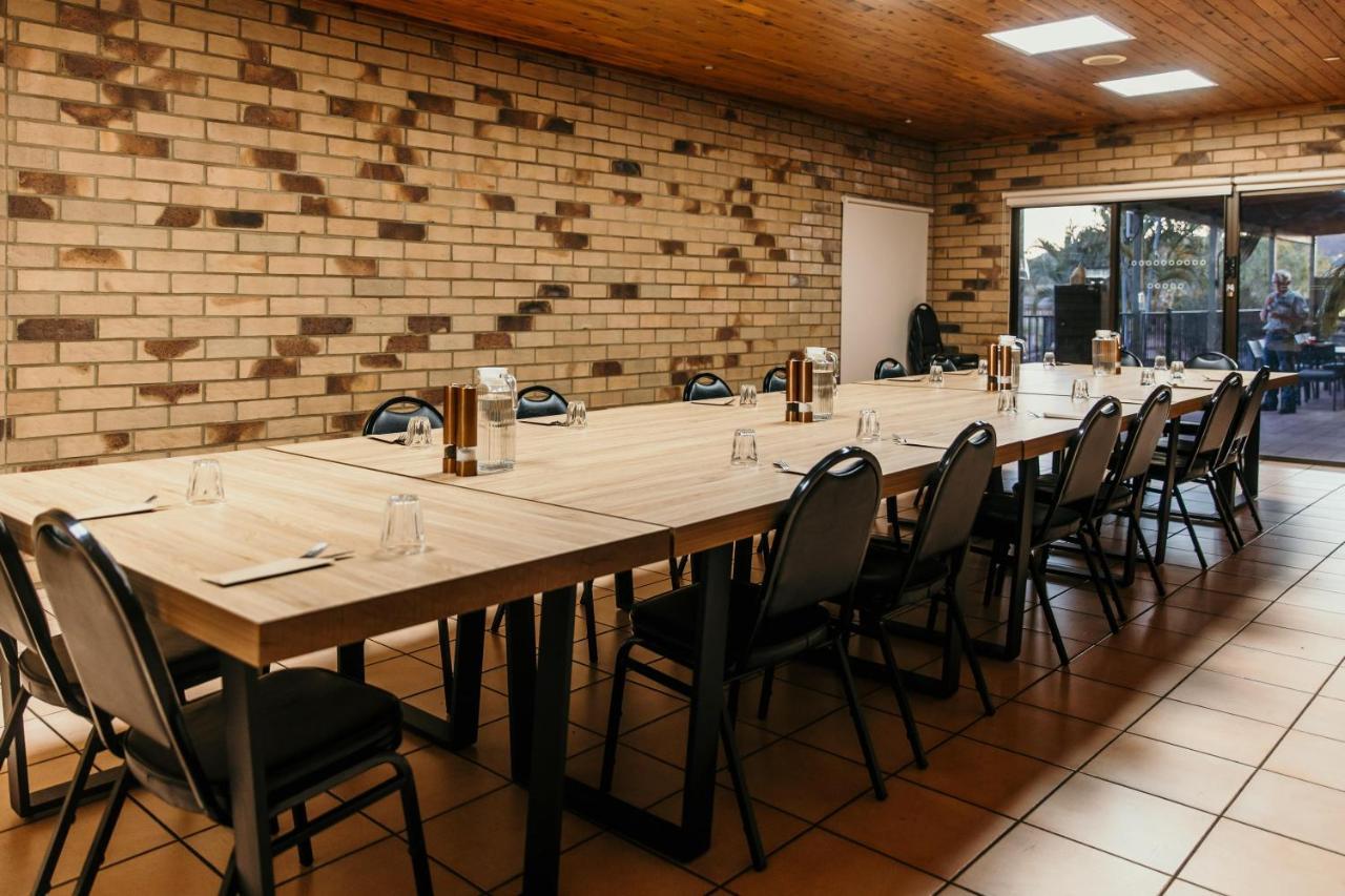 Abacus Motel Mount Isa Bagian luar foto