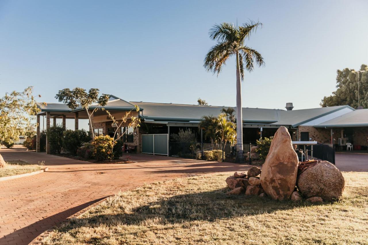 Abacus Motel Mount Isa Bagian luar foto