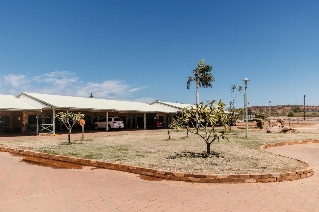 Abacus Motel Mount Isa Bagian luar foto